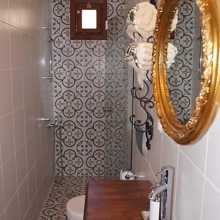Candle Suites Αττάλεια