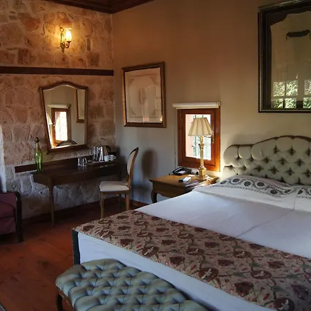 Candle Suites 4* Αττάλεια