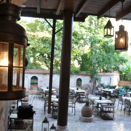 Ξενοδοχείο Candle Suites